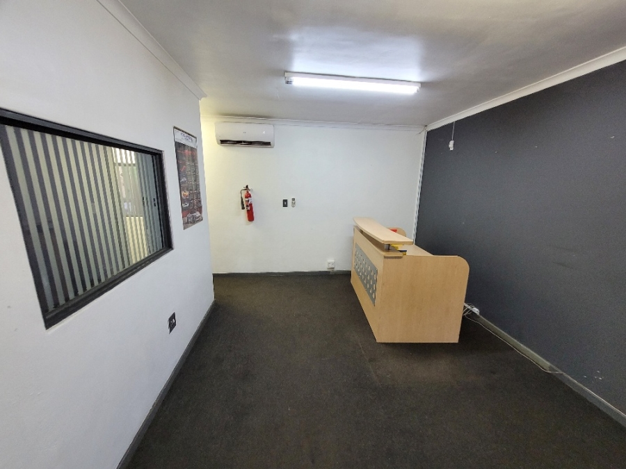 To Let commercial Property for Rent in Blackheath Industrial Western Cape